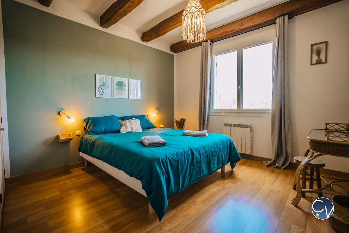 villa jacuzzi bagnol sur ceze chambre 2 location courte duree conciergerie des vallees