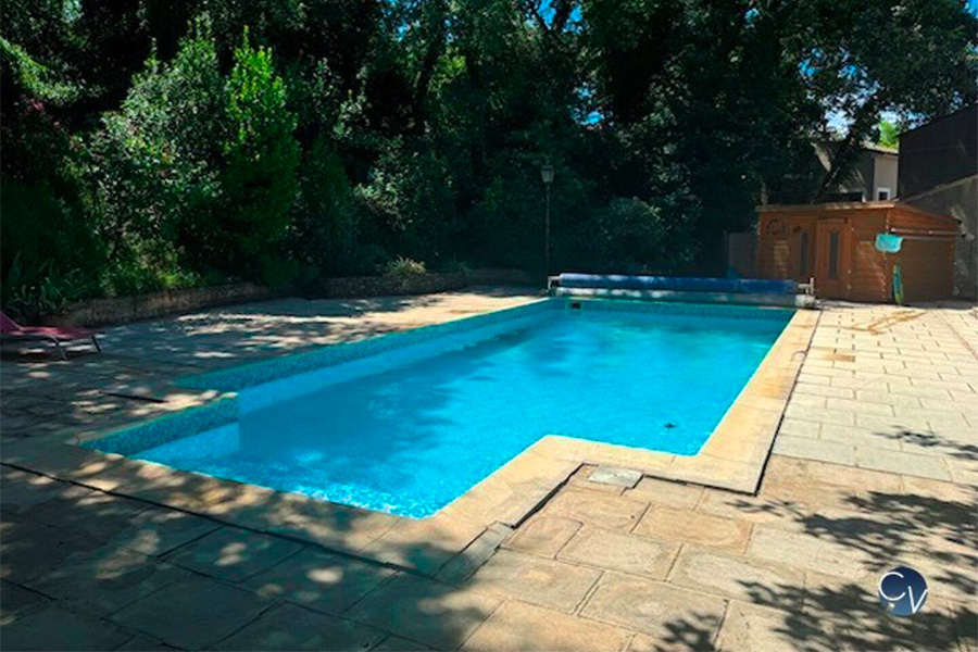 location villa piscine saint quentin la poterie uzes gard location vacances conciergerie des vallees location courte durree sud france