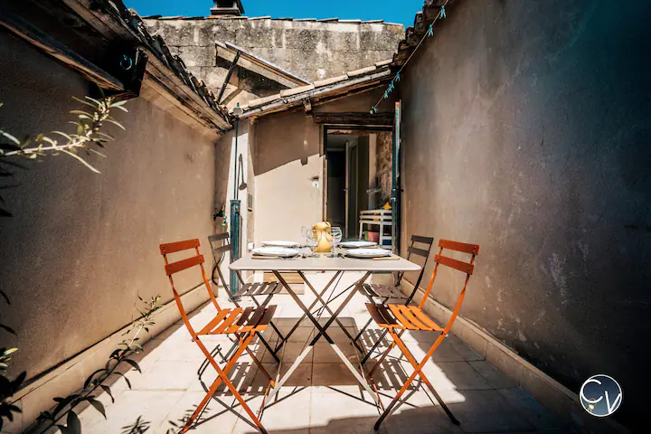 maison-de-village-pont-du-gard-terrasse-location-courte-duree-conciergerie-des-vallees