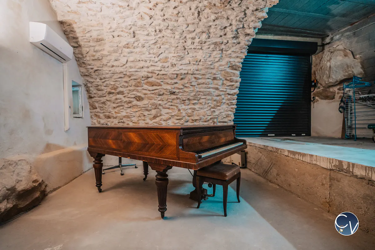 maison-pougnadoresse-garage-location-courte-duree-conciergerie-des-vallees