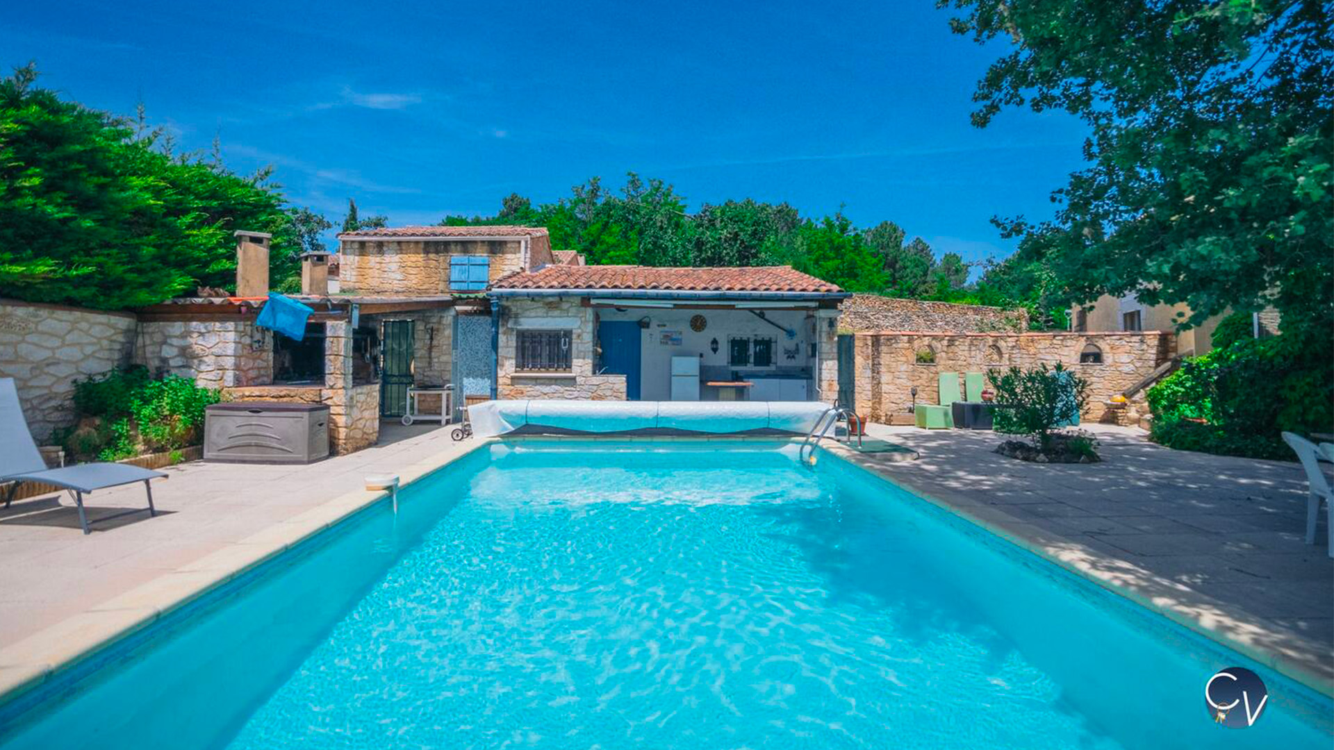 villa pour 8 personnes sabran megier location vacances vallee de la ceze conciergerie des vallees location courte duree sud de la france