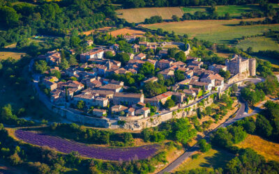 Village de Lussan :  pépite pour la location de vacances