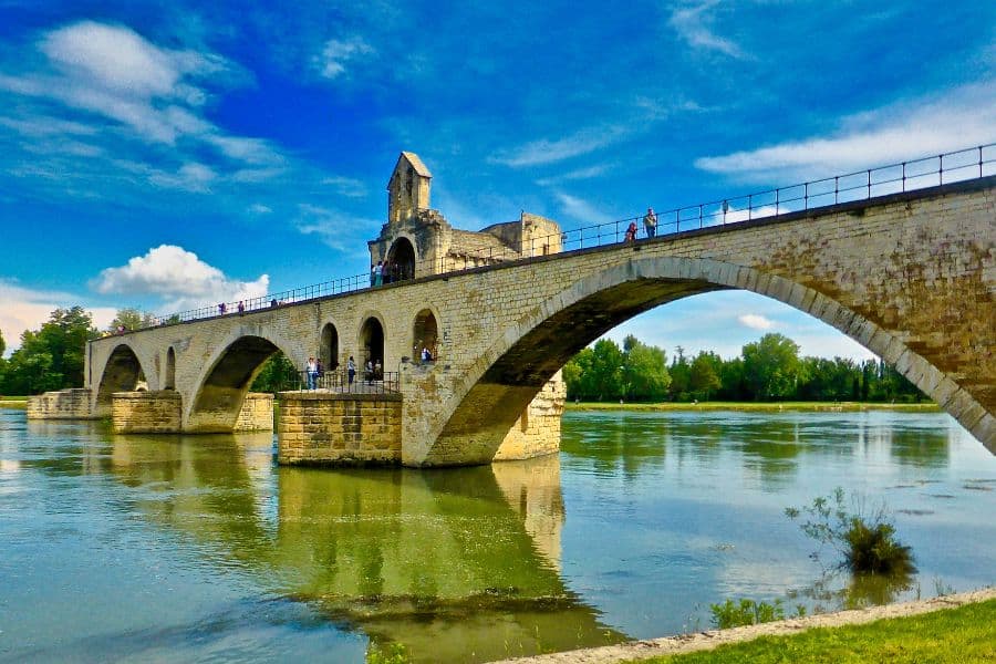 conciergerie avignon location residence secondaire avignon revenu locatif proprietaire avignon conciergerie des vallees